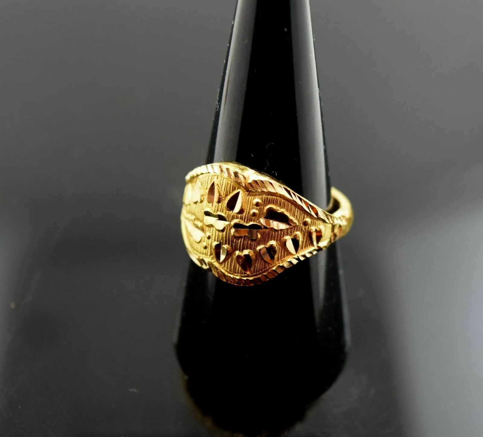 22k Ring Solid Gold ELEGANT STONE Ring with Diamond Cut RESIZABLE R408 size mf