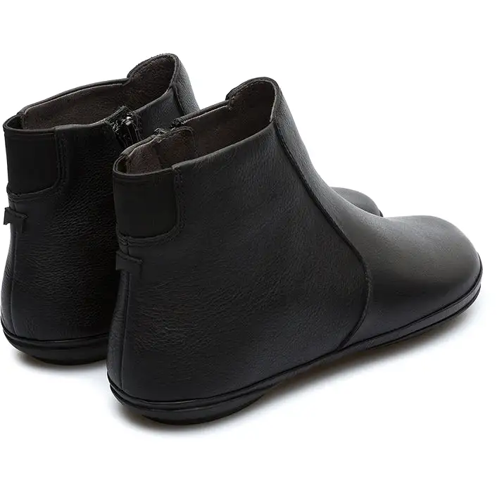    Camper Right Black ankle boot for women