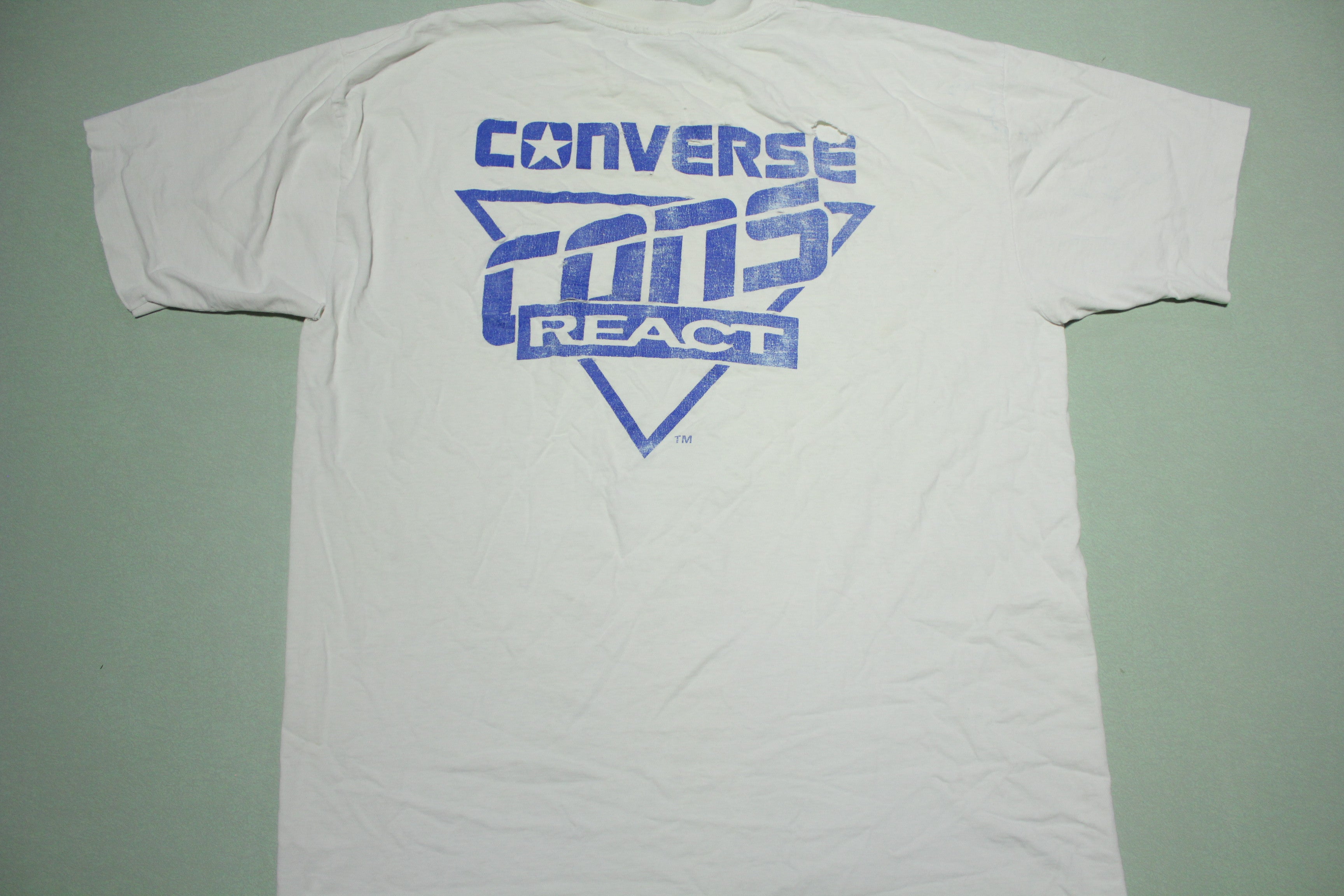 Converse Cons React Texas San Antonio RoadRunner Basketball Camp Vintage 90's T-Shirt