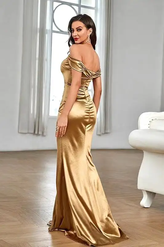 Glamorous Off-The-Shoulder Mermaid Prom Gown with Elegant Pleated Detail