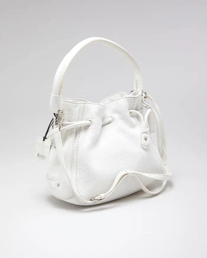 Woman's Cole Haan White Leather Hand Bag